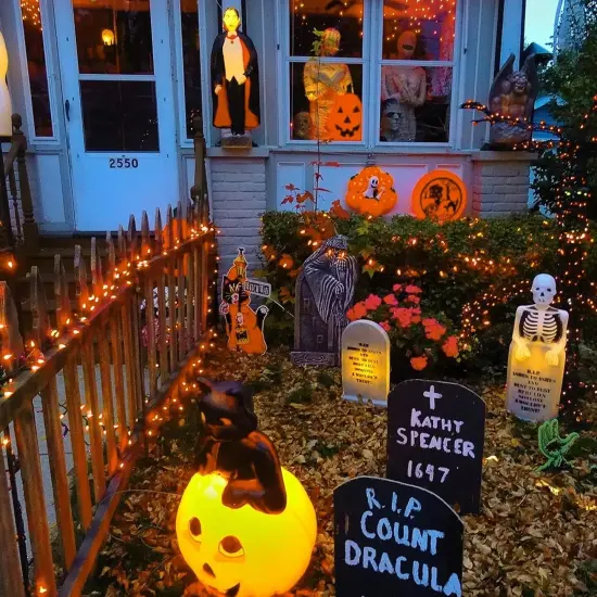 Candy Corn Halloween String Lights - Yellow & Orange {3}