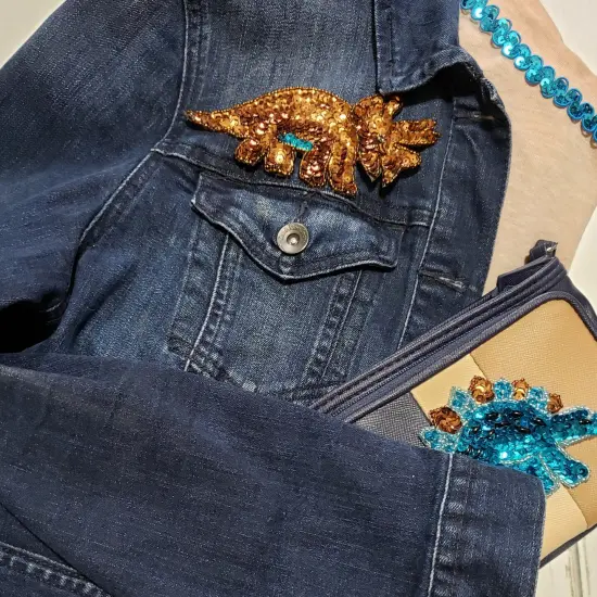 4 3/4" x 2" T-Rex Dinosaur Sequin Applique/Patch {4}