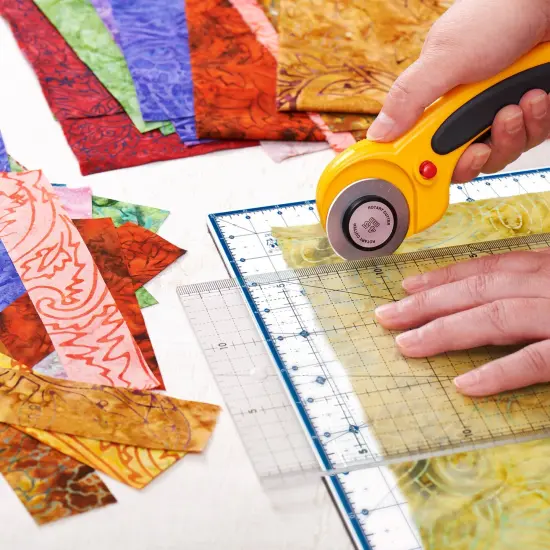 18" x 18" Self-Healing Cutting Mat 7-Ply - Rotary White/Blue Craft Mat, Non-Slip Cutting Mats for Crafts, Sewing, Quilting, Scrapbooking {5}