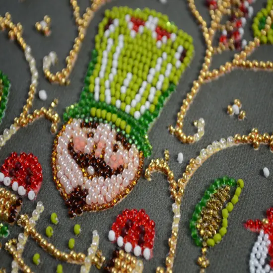 Bead Embroidery Kit - Hero of the Christmas Night {2}