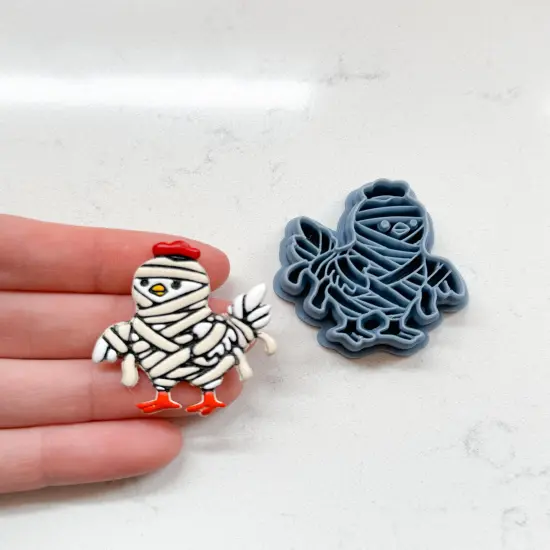 MUMMY CHICKEN | HALLOWEEN 2025 | CLAY CUTTERS {3}