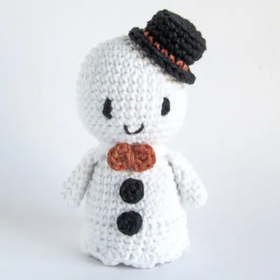 Hoooked Amigurumi DIY Kit W/Eco Barbante Yarn-Ghost Boo {3}
