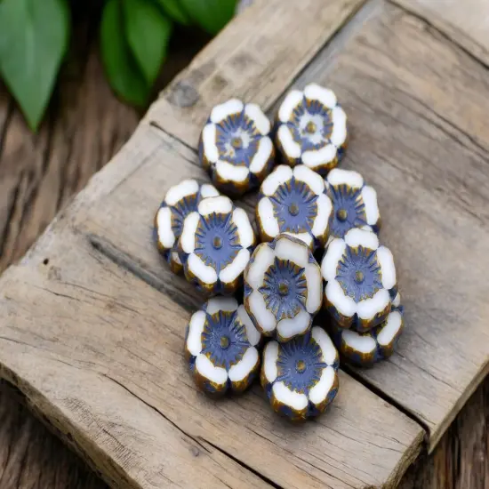 *12* 12mm Etched Purple Washed White Picasso Hawaiian Flower Beads {3}