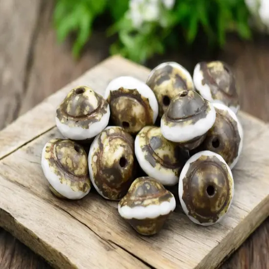 *28* 8x10mm Opaque White Picasso Saturn Beads {3}