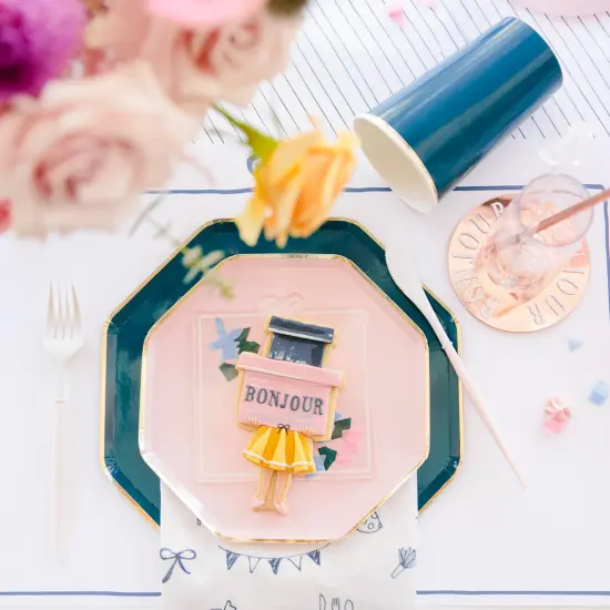 FANCY BLUSH PINK AND WHITE CUTLERY {2}