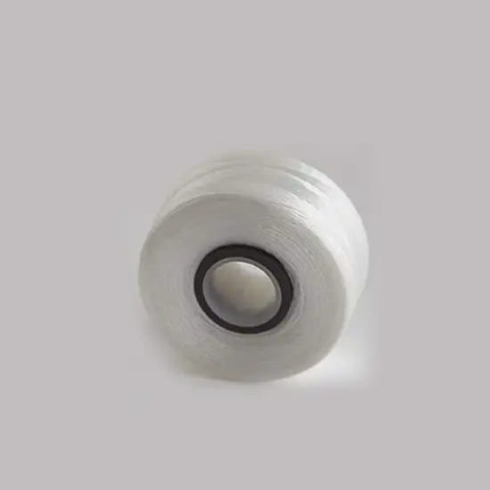 Madeira Mag Core Bobbin L White {1}