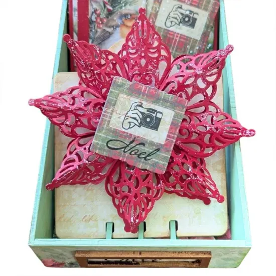 Elizabeth Craft Metal Die-Festive Star {6}