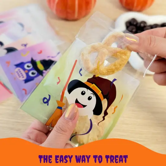 Wrapables Transparent Self-Adhesive 4" x 4" Candy and Cookie Bags for Party Favors, Trick or Treating (100pcs), Halloween {6}