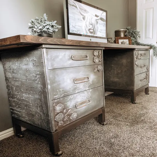 Redesign D&eacute;cor Moulds&reg; 5"x8" - In The Garden Copyright #VA0002331225 {4}