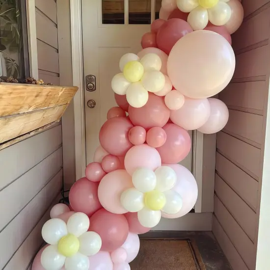Hot Pink White Balloons (Pink White Rose Red) {4}