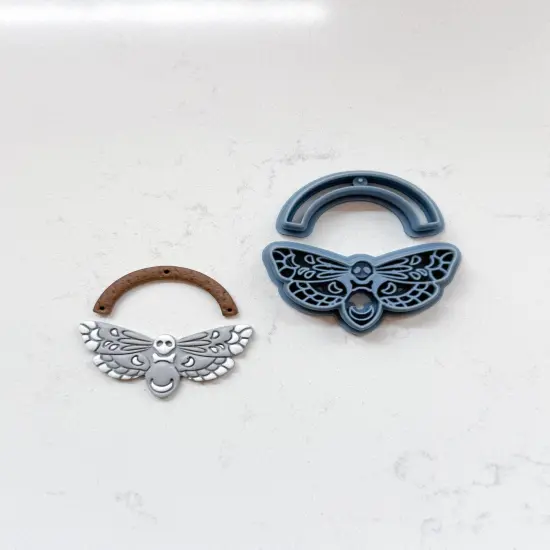 DEATH MOTH ARCH SET | HALLOWEEN 2025 | CLAY CUTTERS {1}