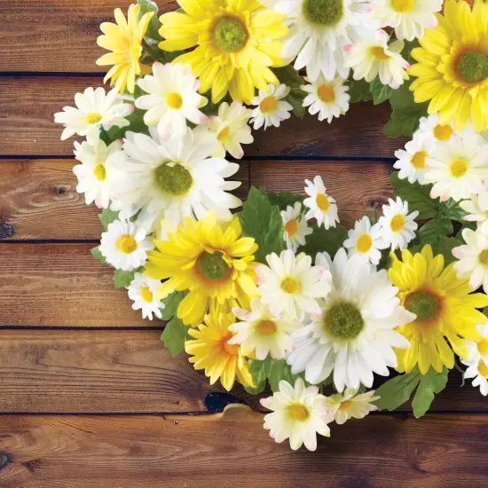 Collections Etc Mixed Yellow and White Daisy Wreath {5}