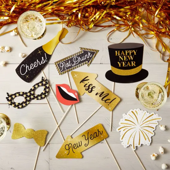 50 Piece New Year's Eve Photo Booth Props, Black and Gold New Year Party Supplies Multicolor {2}