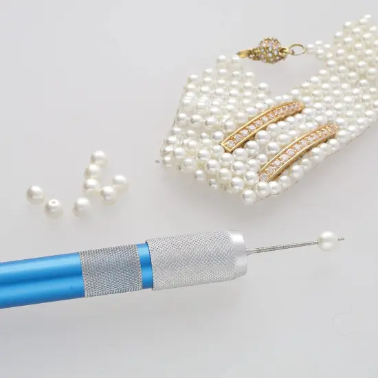 The Beadsmith Deluxe Diamond Coated Bead Reamer w/ 3 Interchangeable Tips & Aluminum Storage Handle, for Opening & Enlarging Holes & Smoothing Edges {4}