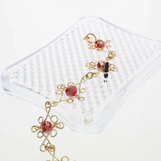 The Beadsmith Wig-A-Ma-Jig Beginner Kit - Includes 3 x 4 Inch Clear Plastic Jig, 20 Plastic Pegs, Copper and Silver Craft Wire, 2 Yds Each {5}