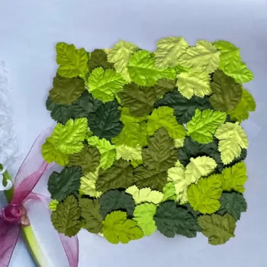 100 pcs Mulberry Paper Fern Leaves 35x30mm(Green Tone) {4}