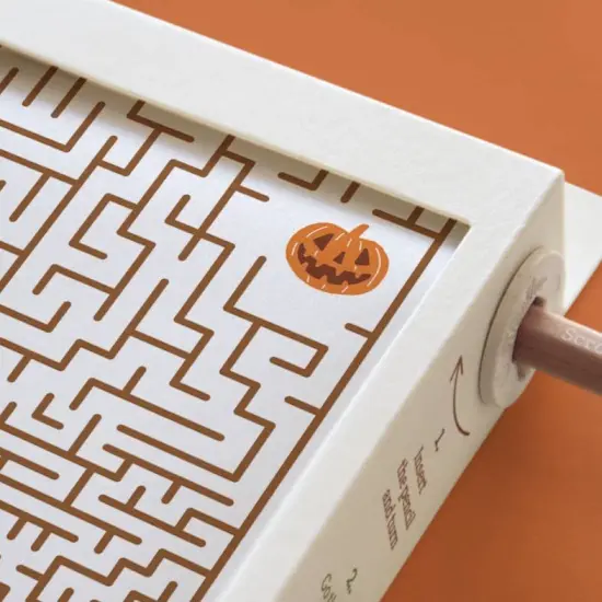 HALLOWEEN SURPRISE MAZE {2}