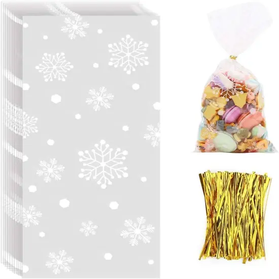 Christmas Snowflake Treat Bag {1}