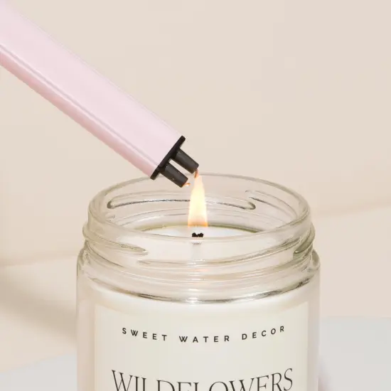 BLUSH PINK ELECTRIC LIGHTER {2}