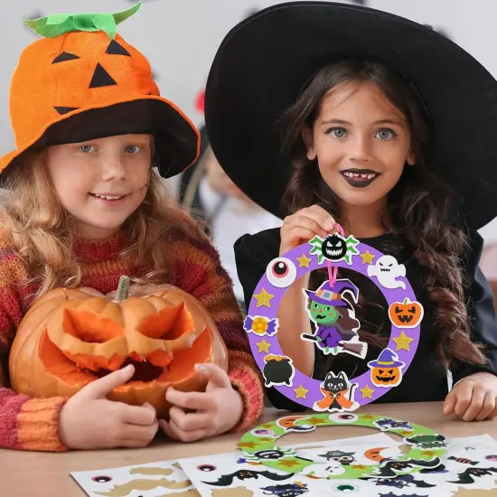 8 Pack Halloween Wreath Craft Kit for Kids Make You Own Halloween {4}