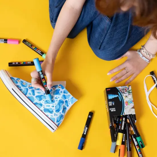 8-Color Paint Marker Set {5}