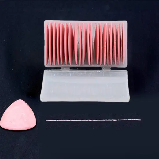 20 Pack Professional Triangle Tailors Chalk - Red {2}