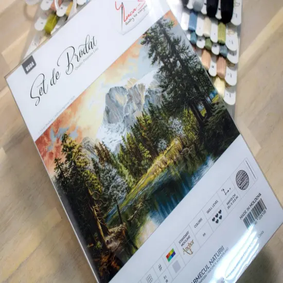 Nature and Wonderland B604L Counted Cross-Stitch Kit {4}