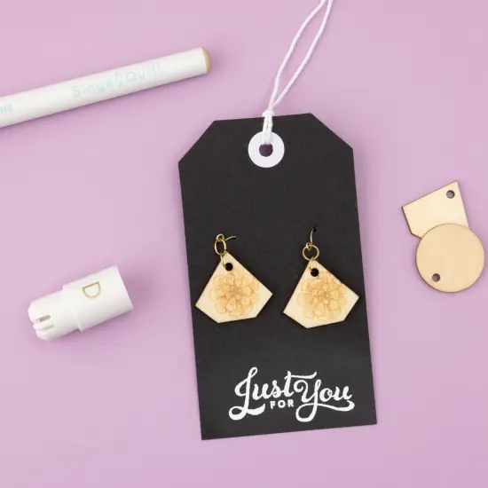 We R Singe Quill Veneer Sheets 8"X8"-3 Pieces {6}