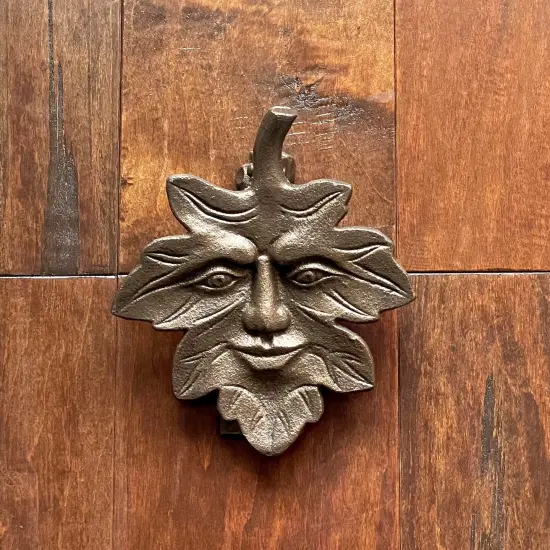 Bronze Finish Cast Iron Leaf Face Door Knocker - Artistic Entry Decor {7}