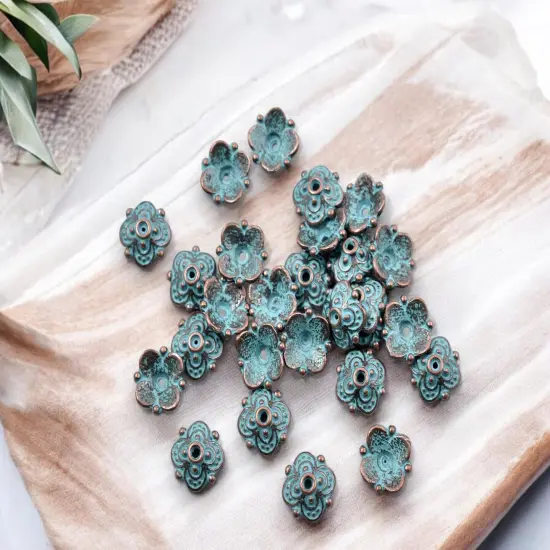 *100* 10mm Copper Patina Bead Caps {3}