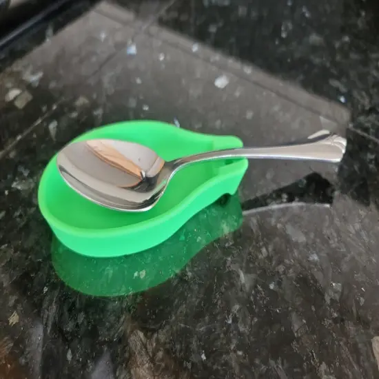 Silicone Spoon Rest, Heat-Resistant Stove Top Kitchen Utensil Holder Drip Pad {6}