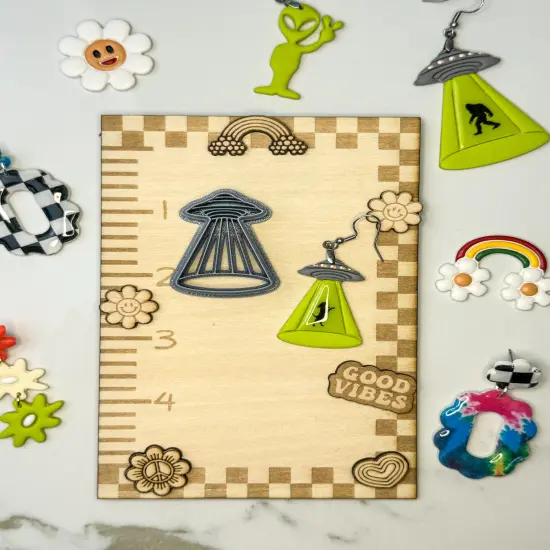 UFO Spaceship Clay Cutters {1}