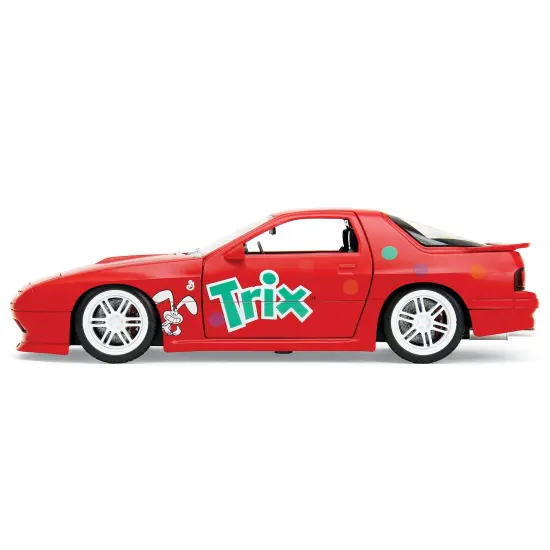 Collections Etc Trix 1985 Mazda RX-7 1:24 Scale Die-Cast Model with Figurine {7}