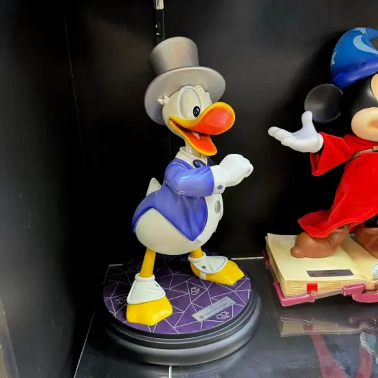 Disney 100 Years of Wonder Tuxedo Donald Duck Master Craft Table Top Statue {4}