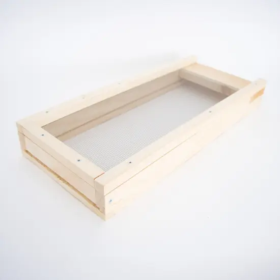 Stoney Acres Screened Bottom Board for 5-Frame Nuc and Langstroth Hive, Durable, Stable Foundation Beehive Base, Essential Hive Management Tool {1}