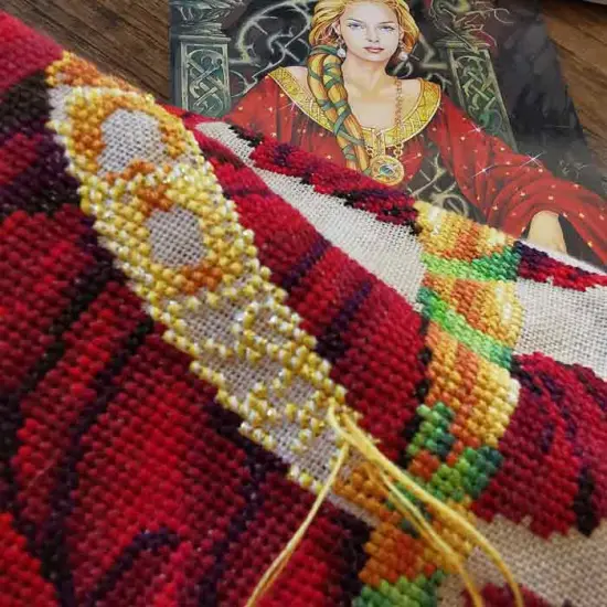 Guinevere 173-Z007 MK Counted Cross Stitch Kit {3}