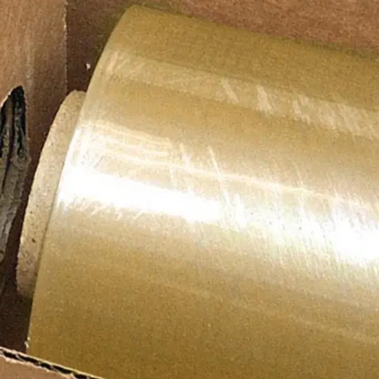 Plastic Food Wrap With Perforated Sheets 18'' x 18'' {3}