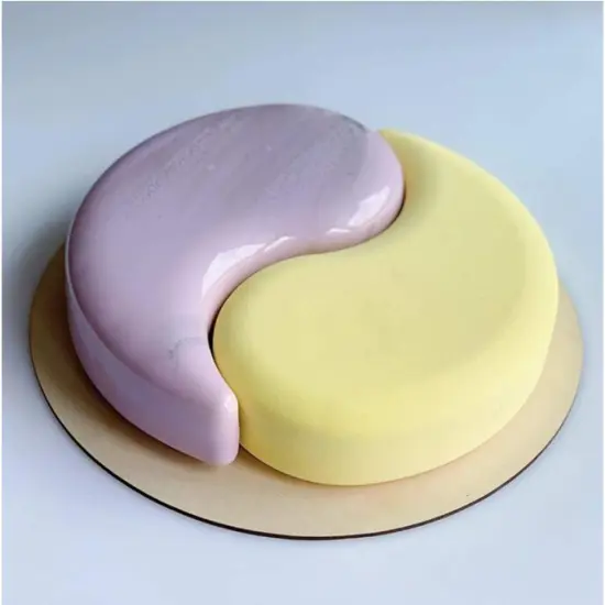 Yin Yang Shaped Silicone Cake Moulds {6}