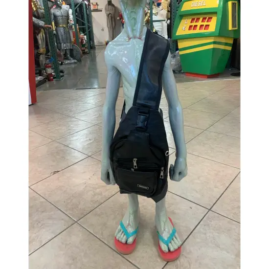 Alien Paul With Satchel Life Size Statue {5}