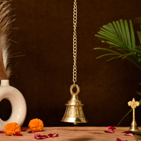 Hanging Brass Bell Hindu Religious Temple Pooja Ghanti with Chain Indian Mandir Decor Wall Mounted Temple Ghanta Ritual Outdoor Indoor Jingle Bell Housewarming Gift {3}