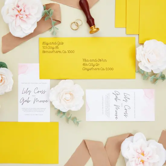 200 Pack #10 Yellow Colored Envelopes Bulk - Gummed Seal Letter Size for Party Invitations, Business Mailing, Checks, Holidays, Greeting Cards, Thank You Notes (9.4x4.1 In) {4}