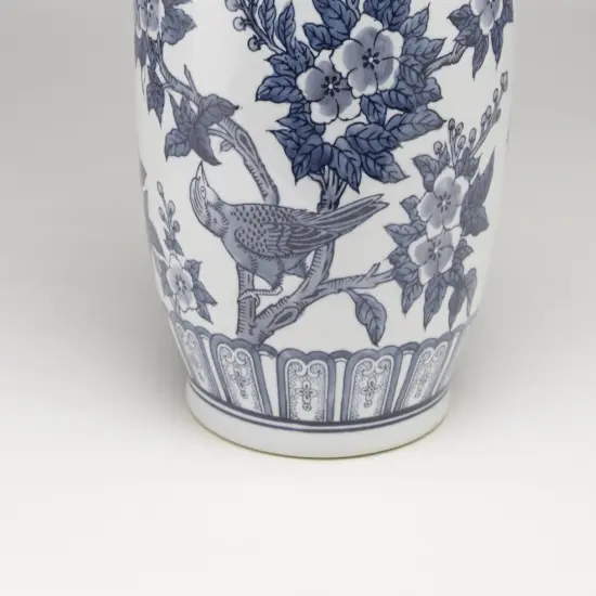 AA Importing 59844 Blue And White Vase {3}