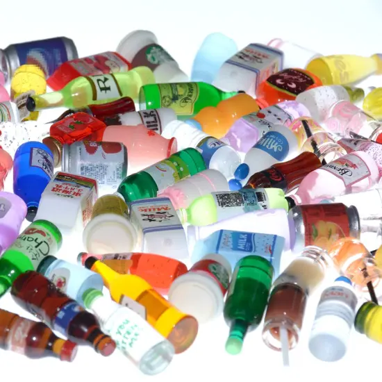 20 Pieces Miniature Food Drink Bottles Pretend Play Kitchen Game Party Toys (10 Bottles + 10 Foods（Random）) {6}