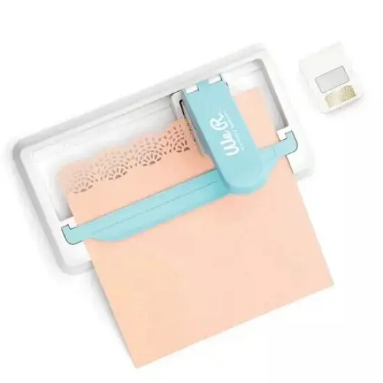 We R Memory Keepers Edge Border Punch Alignment Guide 60000368 {3}