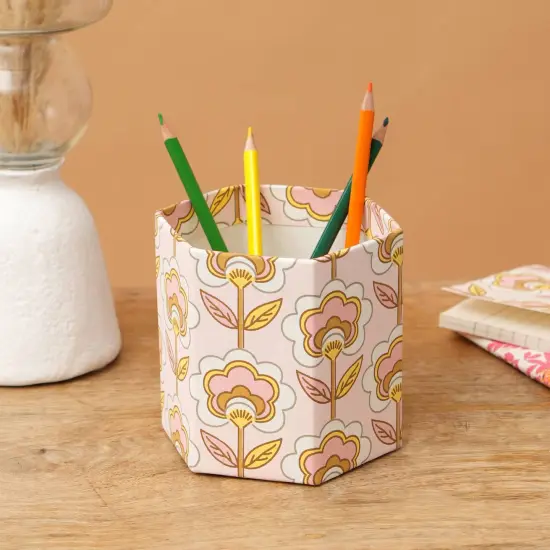 Handcrafted Pen Stand - Peach {1}
