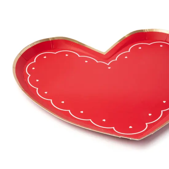 ELEGANT VALENTINE HEART SHAPED PLATES {2}