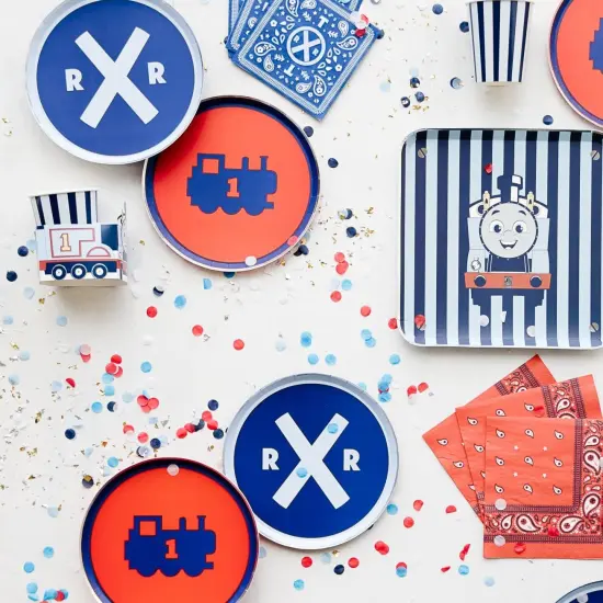 THOMAS & FRIENDS&trade; ASSORTED SMALL PLATES {2}