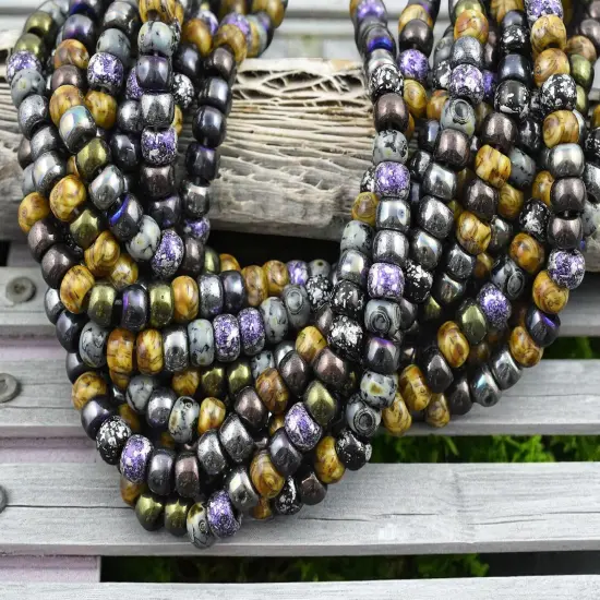 2/0 Aged Void Picasso Mix Seed Beads (21" Strand) {4}