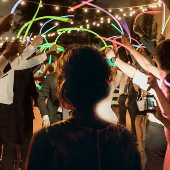 Glow Sticks Bulk 100ct 22'' Glow Necklaces with Connectors, for Party Festivals Raves Birthday Wedding {4}