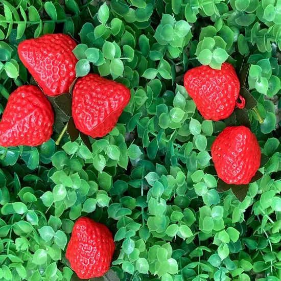 18PCS Plastic Artificial Red Strawberries {4}